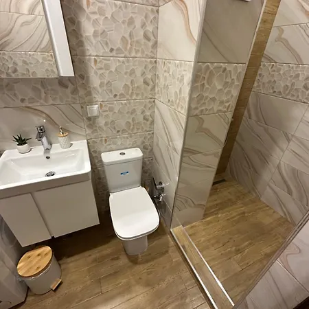 شقة 1ви етаж - център