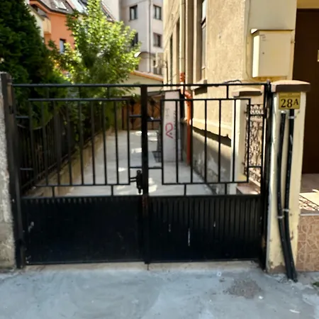 1ви етаж - център بليفين